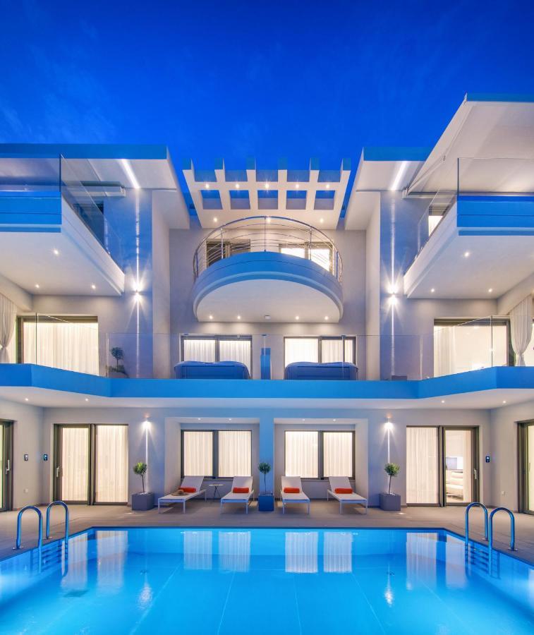 Livinghome Suites Парга Экстерьер фото