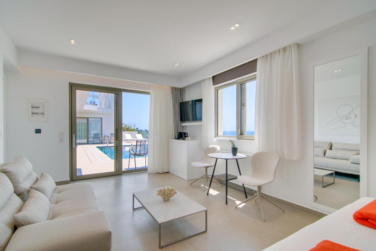 Livinghome Suites Парга Экстерьер фото